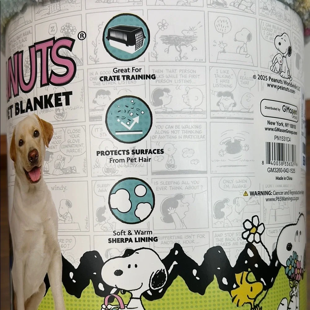 Peanuts Snoopy Pet Blanket 40”x50” soft and cozy cute Easter design NWT!